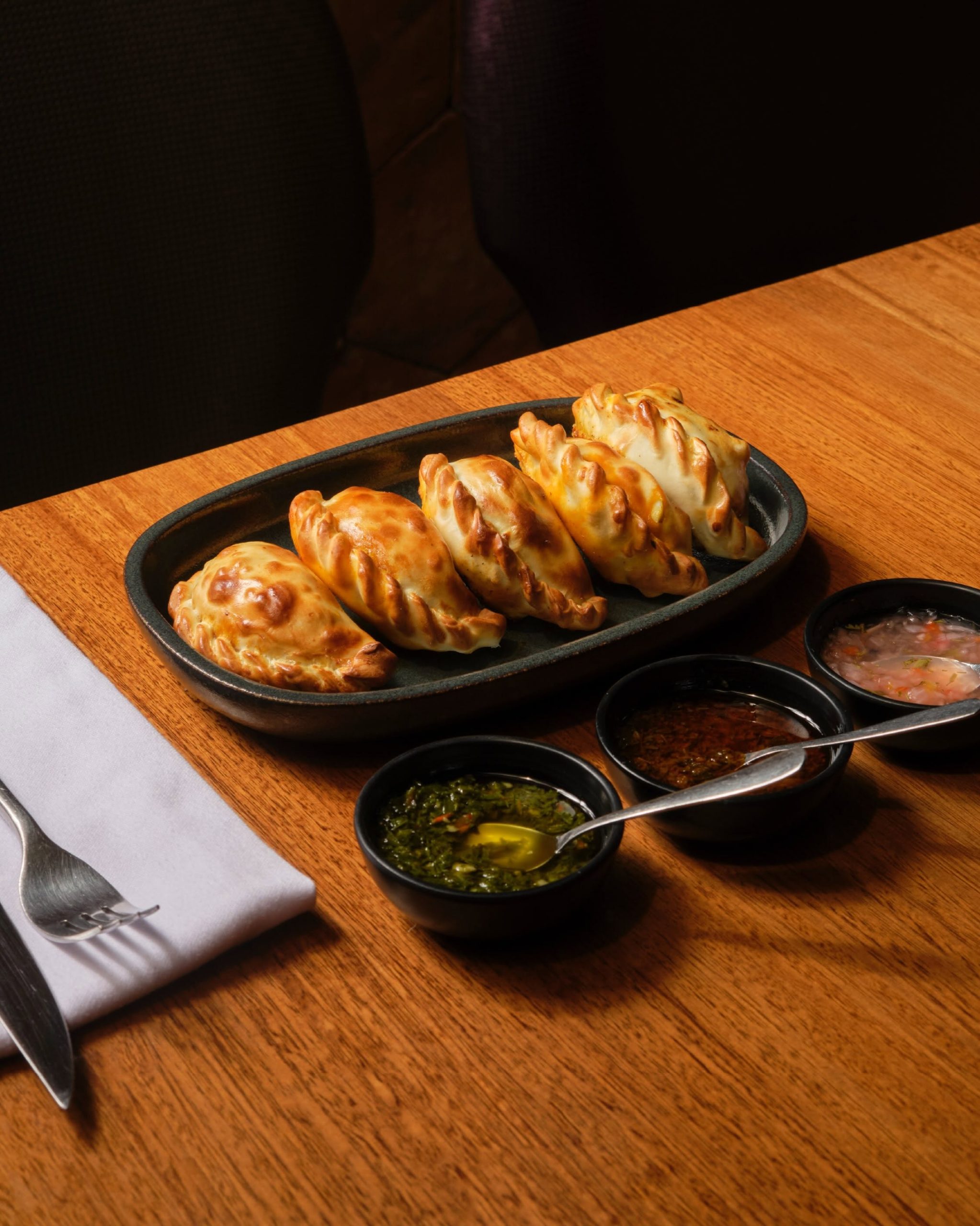 Empanada de carne - Morelia Parrilla Fusión Loja